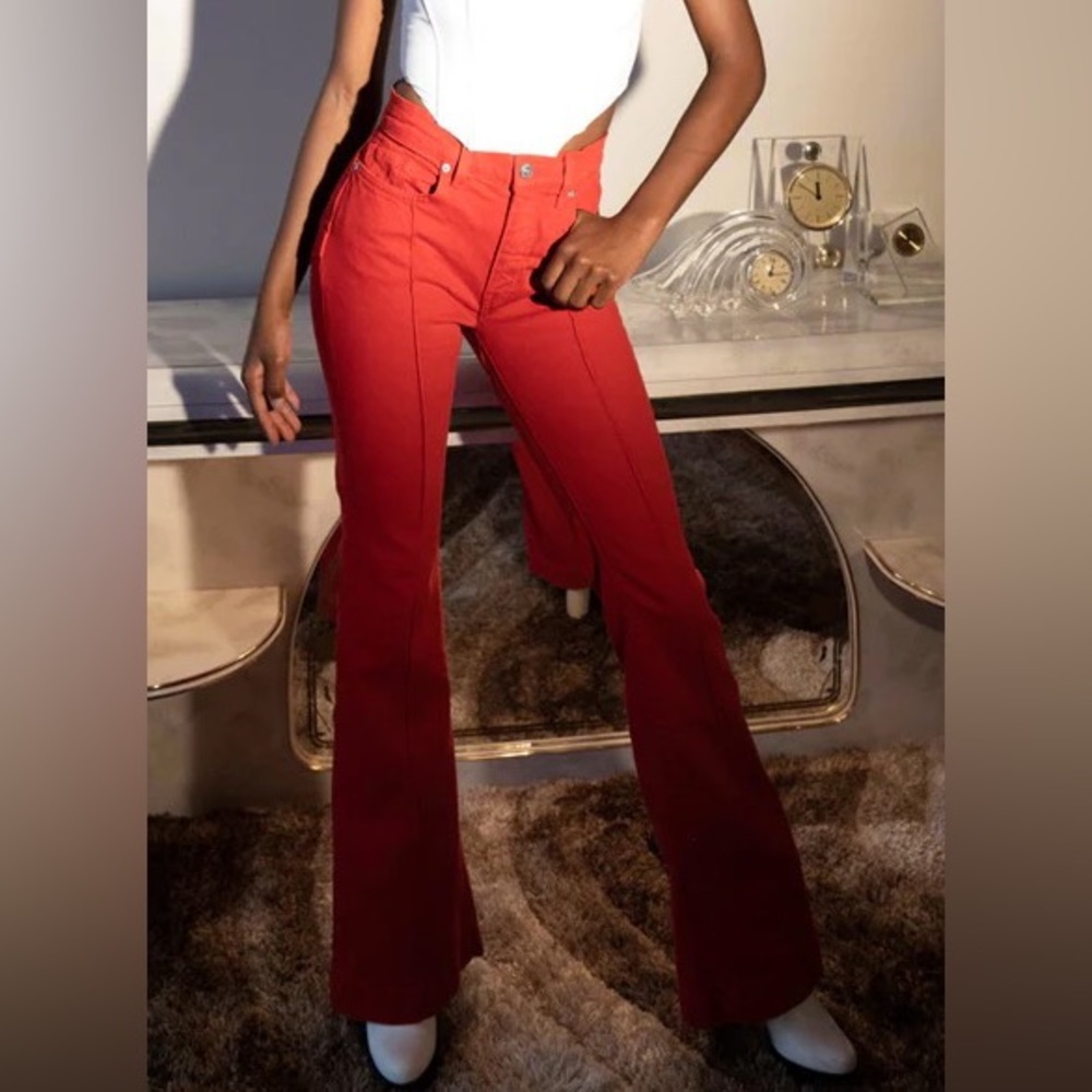 Revice Denim Venus Flares - Mars Bars size 26